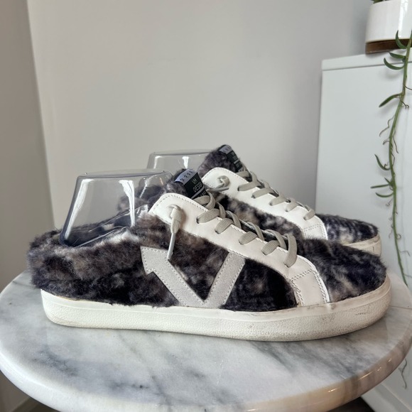 Vintage Havanas Snuggle Faux Fur Mules (Sz 10) - Picture 1 of 8